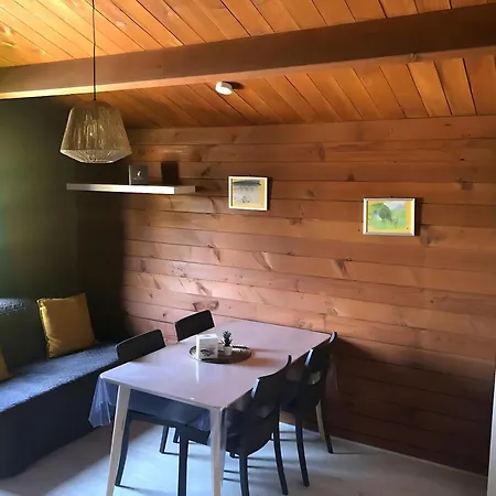 Prestige 13 Piscine Partagee * Saint-Gervais (Vendee)